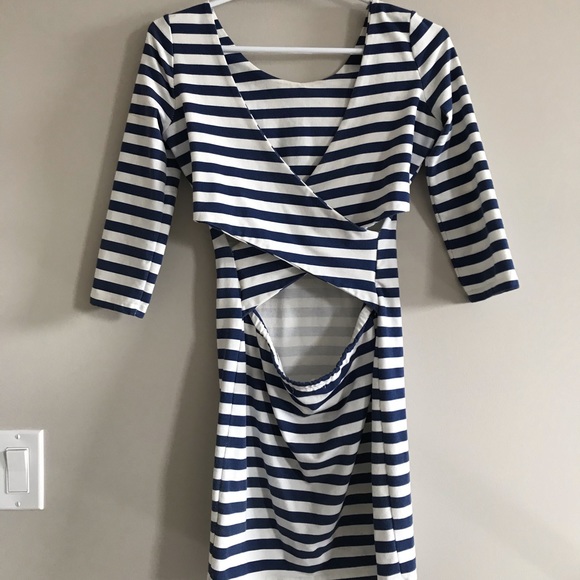 Stripped billabong dress w open back - Picture 2 of 4